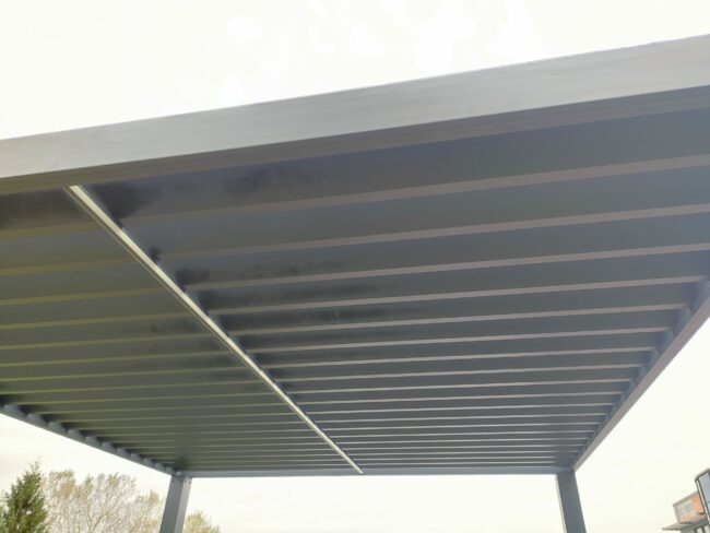 LAMES FIXE PERGOLA OMBRIERE ALUGLASS